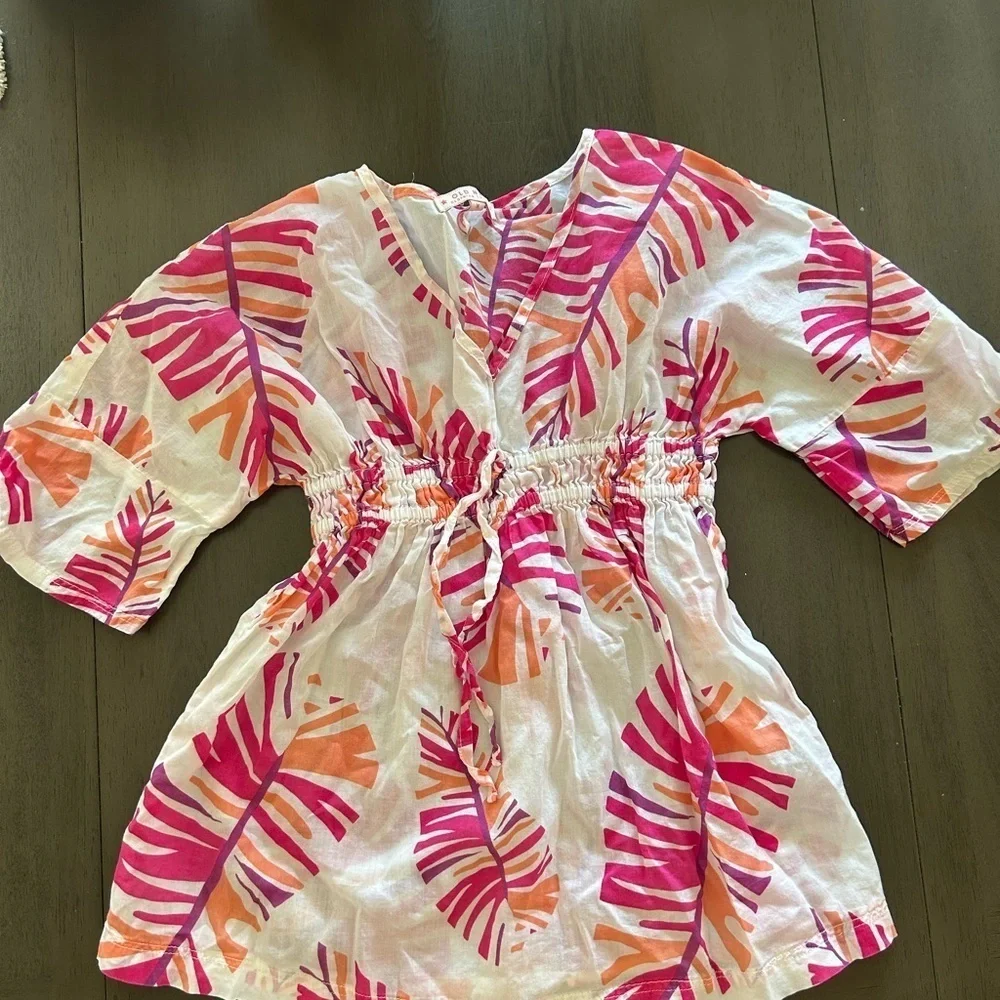😍Girls Tropical Leaf Print beach coverup Tunic size medium